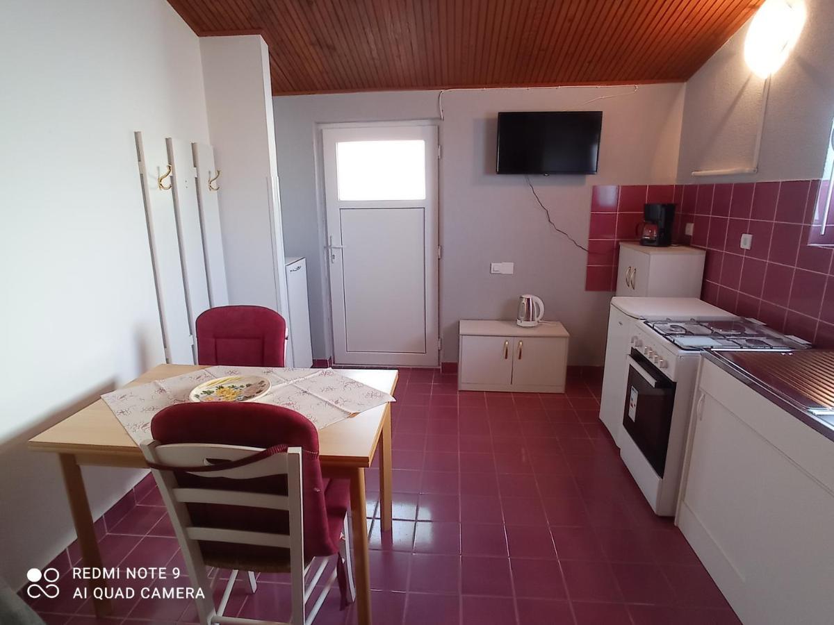 Studio Apartman Премантура Екстериор снимка