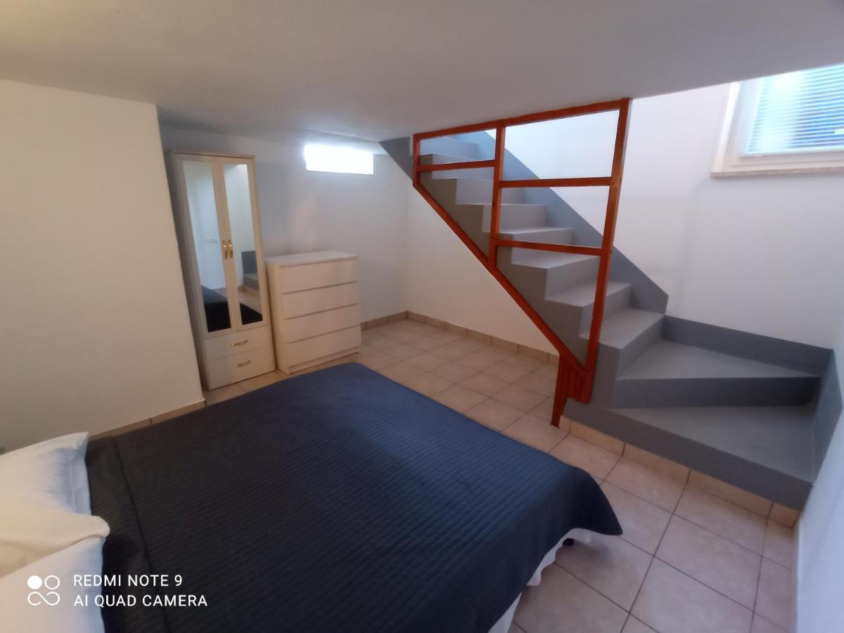 Studio Apartman Премантура Екстериор снимка